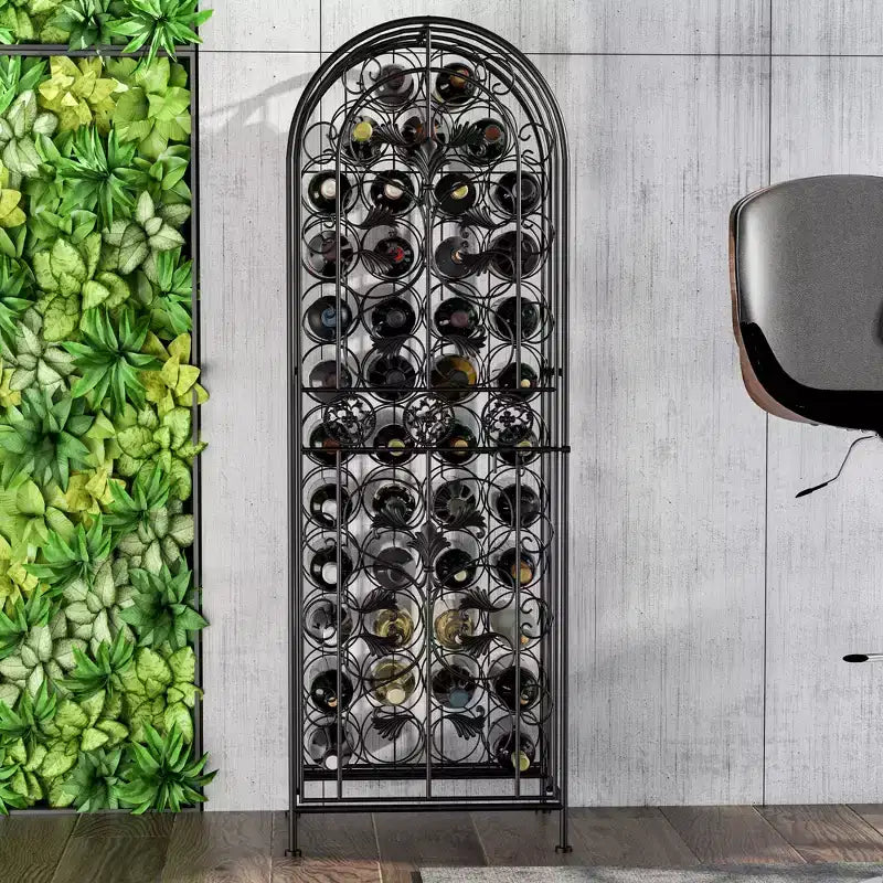 Range-bouteilles moderne en fer forgé décoratif et portable de 45 bouteilles